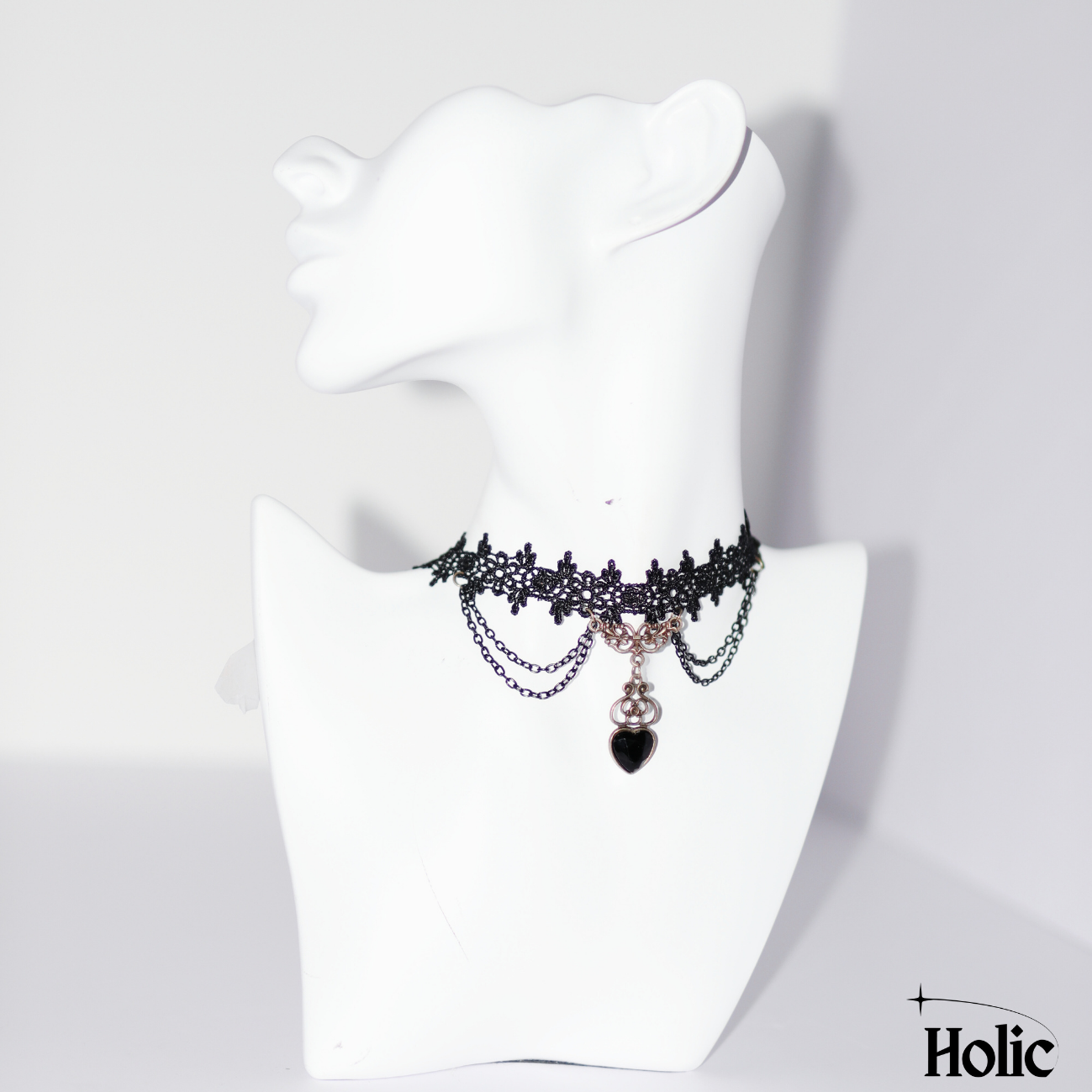 Gothic Choker with Black Heart